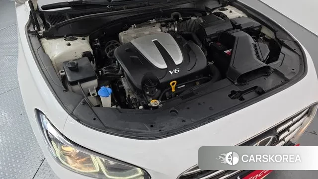 Hyundai Grandeur IG id 3622372 из Кореи 16