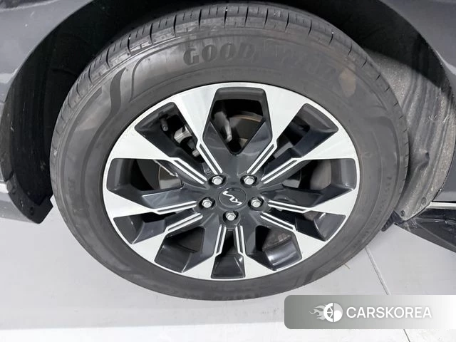 Kia Carnival 4th generation 2023 Черный из Кореи, фото 6