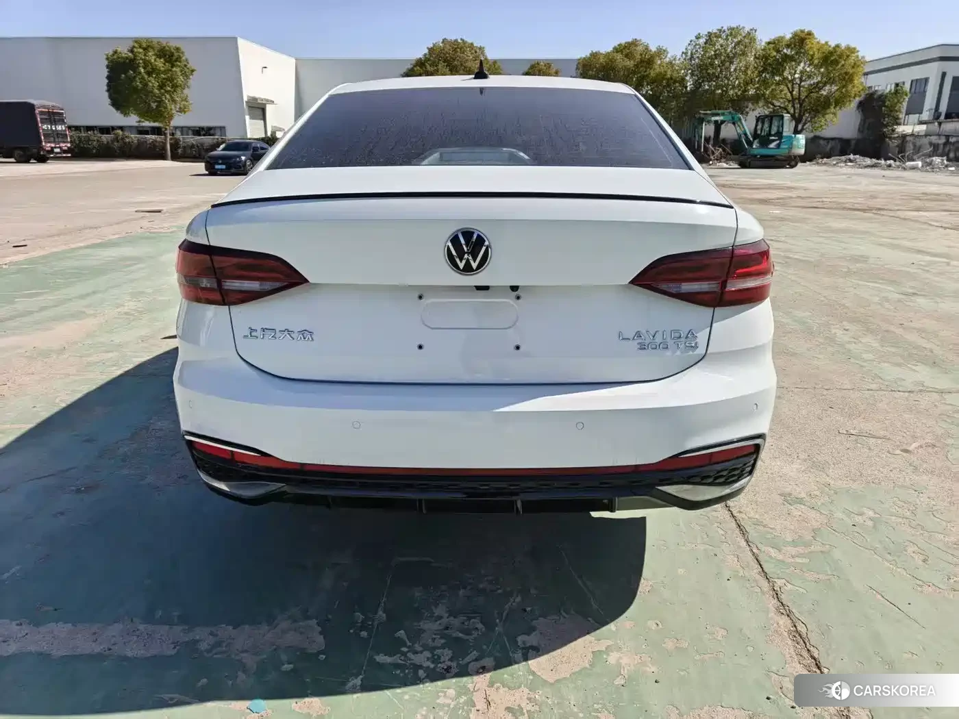 Volkswagen Lavida 2024 Белый из Китая, фото 6