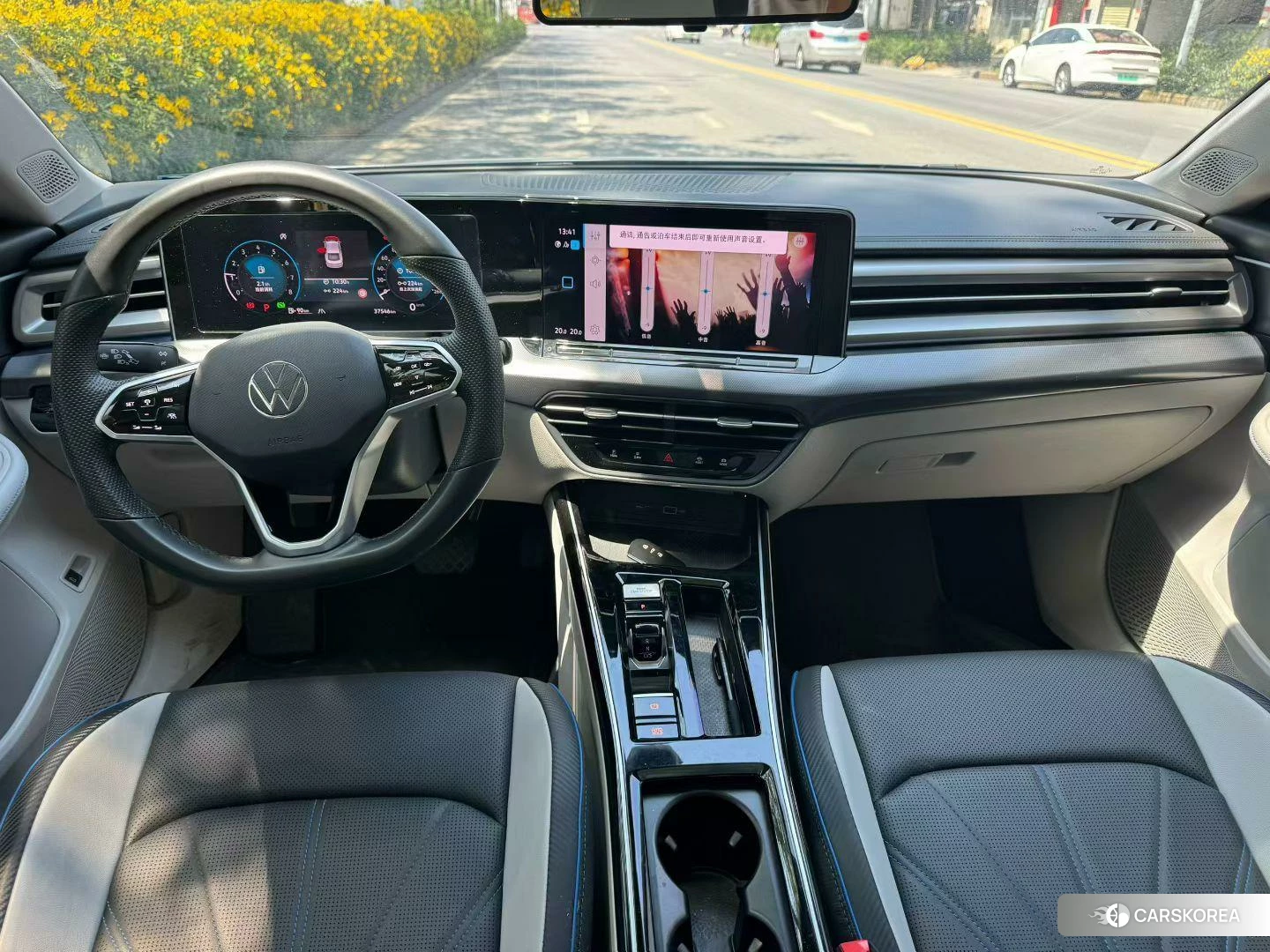 Volkswagen Lamando 2022 Синий из Китая, фото 6
