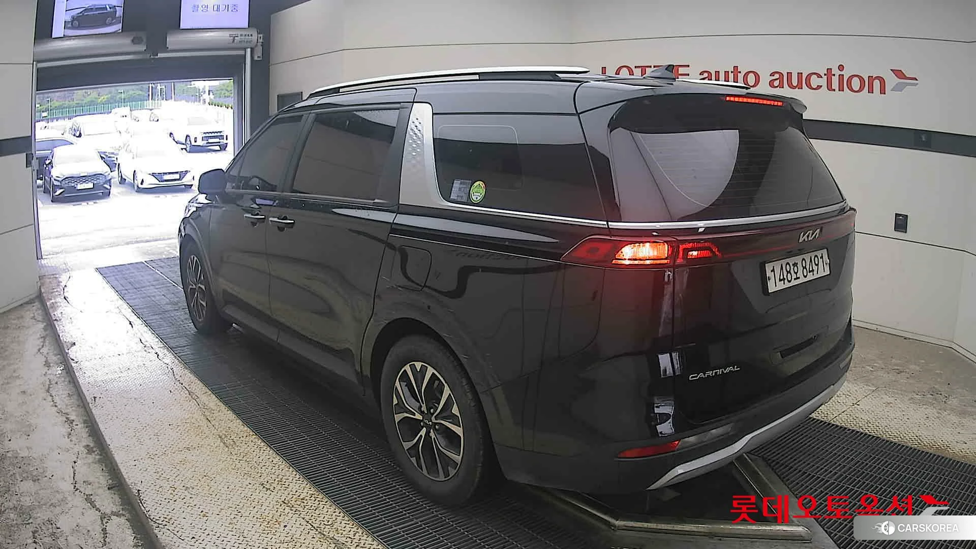 Kia Carnival id 4984636 из Кореи 33