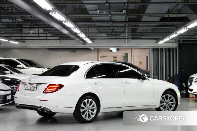 Mercedes-Benz E-Class W213 id 4971117 из Кореи 16