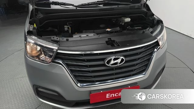 Hyundai The New Grand Starex id 4982914 из Кореи 16
