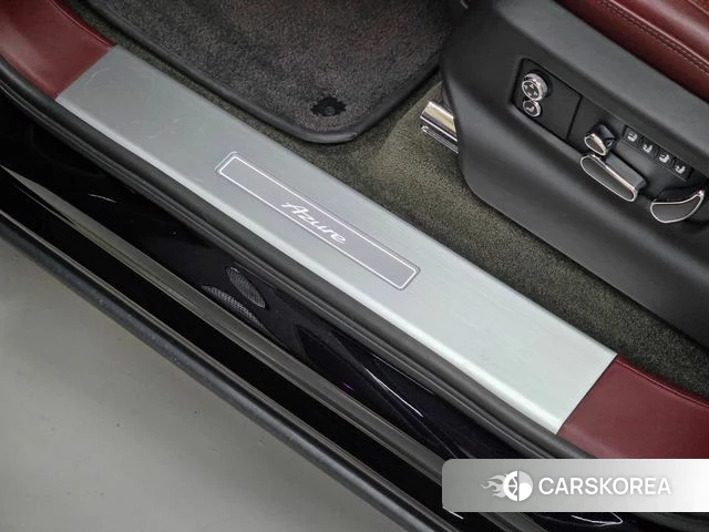 Bentley Bentayga id 4958112 из Кореи 16
