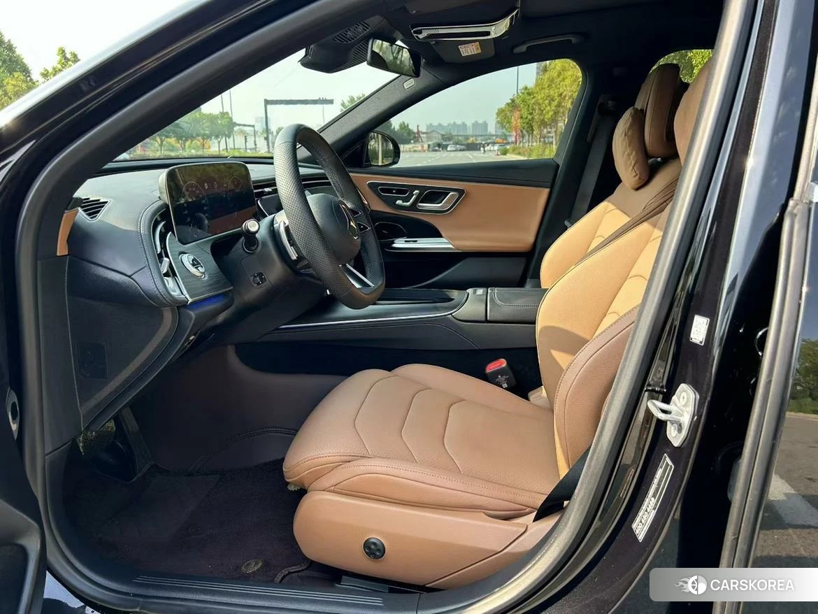 Mercedes-Benz E-Class 2023 Черный из Китая, фото 6