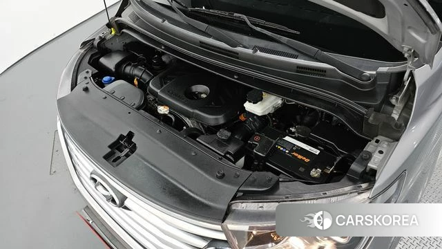 Hyundai The New Grand Starex id 4967462 из Кореи 16