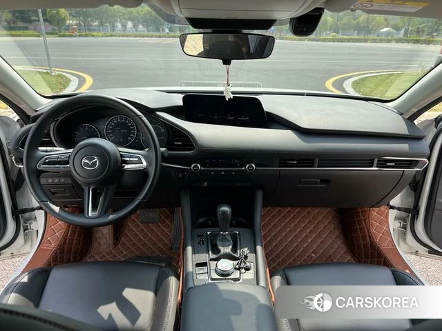 Mazda 3 2023 Белый из Китая, фото 6