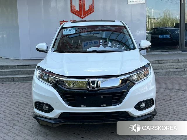Honda Vezel 2021 Белый из Китая, фото 6