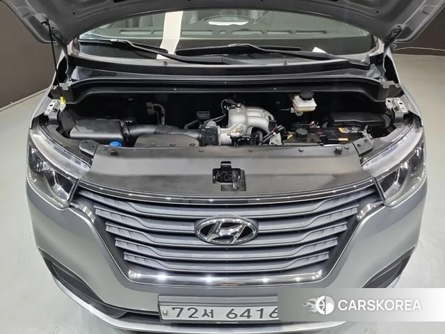 Hyundai The New Grand Starex id 4959738 из Кореи 13