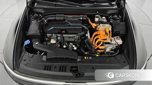 Hyundai Grandeur Hybrid (GN7) id 5016319 из Кореи 16