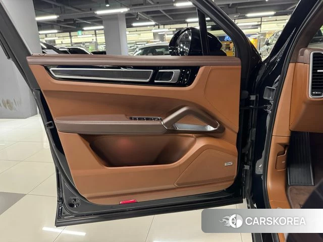Porsche Cayenne (PO536) id 4918303 из Кореи 13