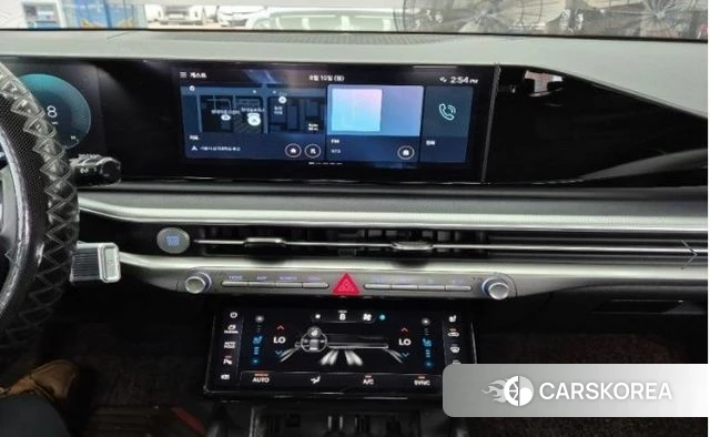 Hyundai Grandeur (GN7) 2024 Серебристо-серый из Кореи, фото 6