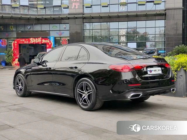 Mercedes-Benz E-Class 2025 Черный из Китая, фото 6