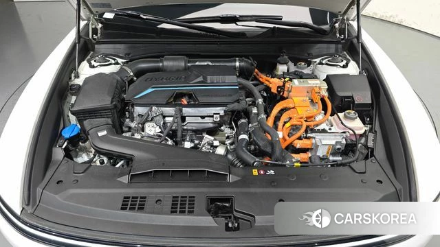 Hyundai Grandeur Hybrid (GN7) id 4720578 из Кореи 16