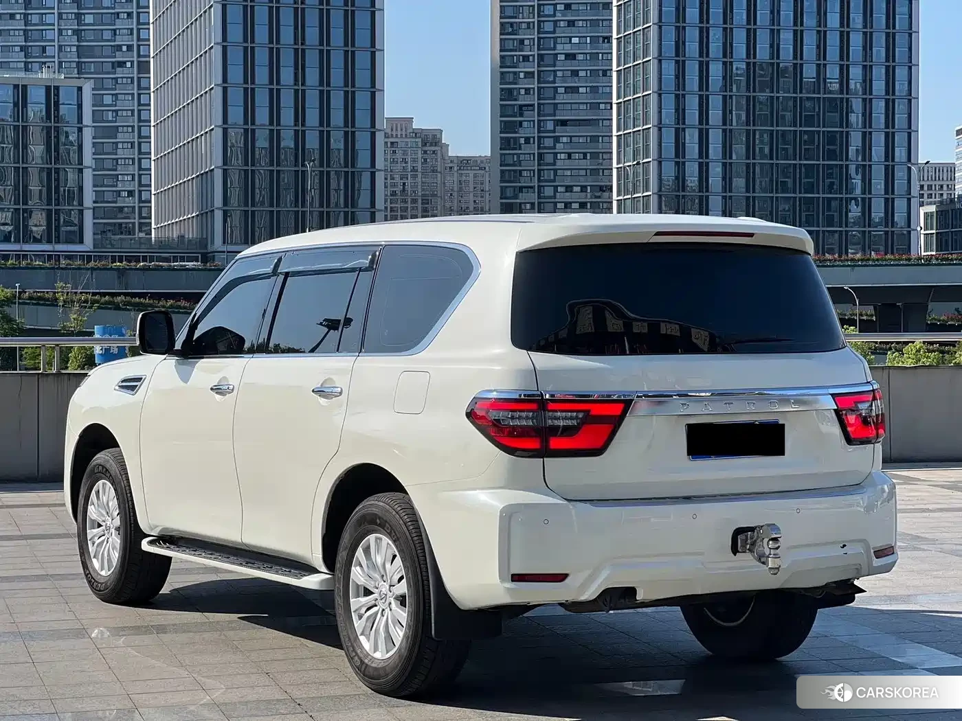 Nissan Patrol 2018 Белый из Китая, фото 6