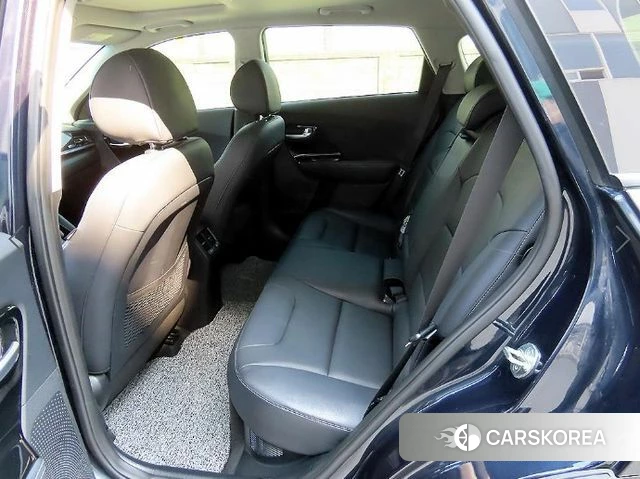 Kia The New Niro id 5047906 из Кореи 16