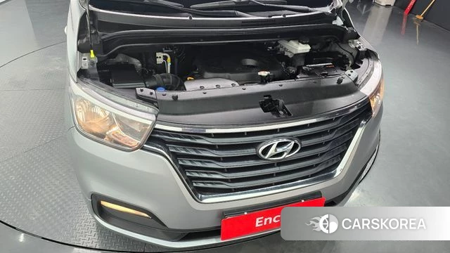 Hyundai The New Grand Starex id 4551715 из Кореи 26
