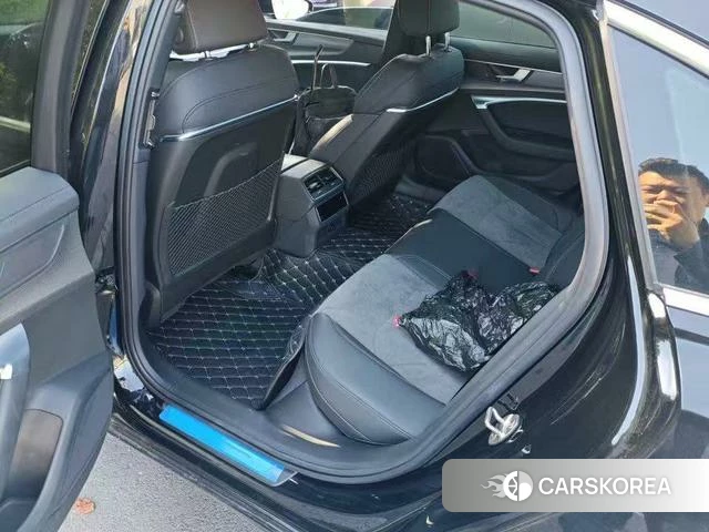 Audi A6L 2021 Черный из Китая, фото 6