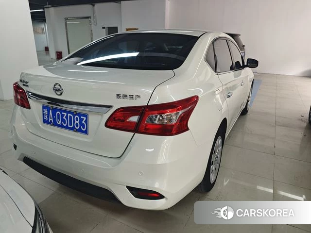Nissan Sylphy 2022 Белый из Китая, фото 6