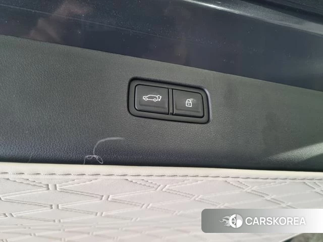Hyundai Ionic 9 id 5031017 из Кореи 16
