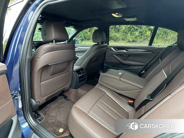 BMW 5 series 2022 Синий из Китая, фото 6
