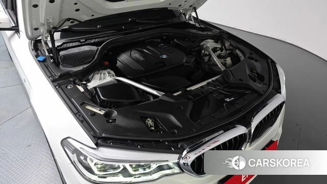 BMW 5 Series (G30) id 4944303 из Кореи 16