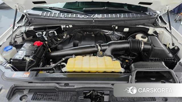 Ford Expeditation id 5034734 из Кореи 33