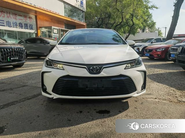 Toyota Corolla 2021 Белый из Китая, фото 6