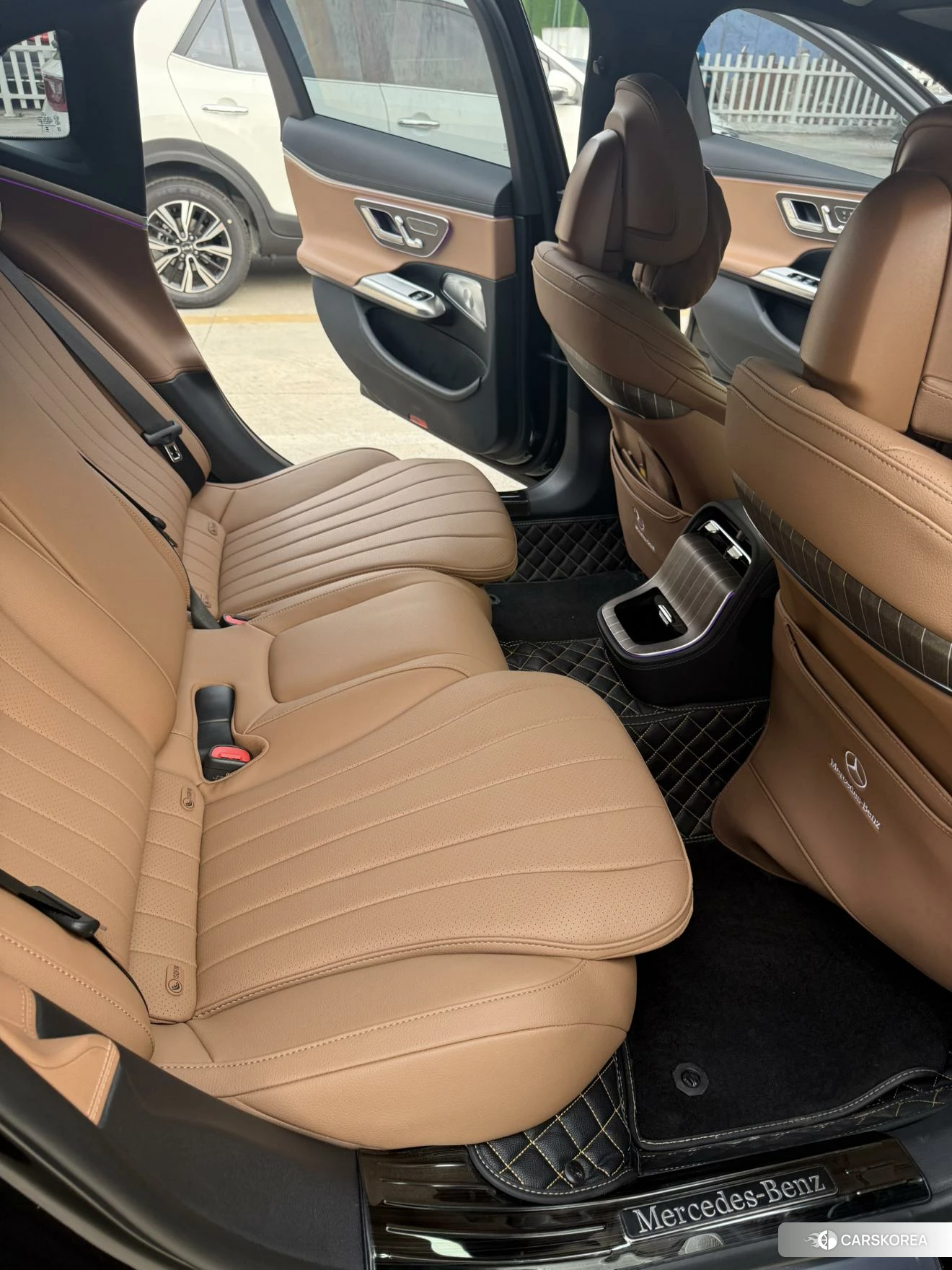 Mercedes-Benz E-Class 2025 Черный из Китая, фото 6