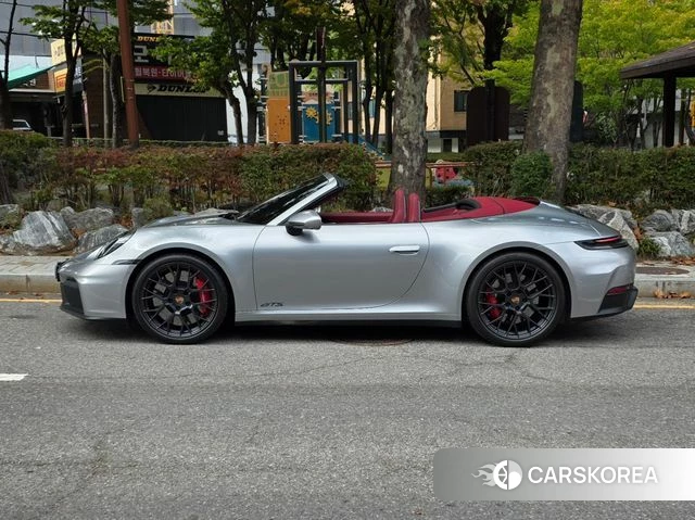 Porsche 911(992) id 4974764 из Кореи 16