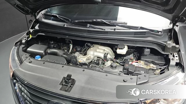 Hyundai The New Grand Starex id 4737540 из Кореи 16