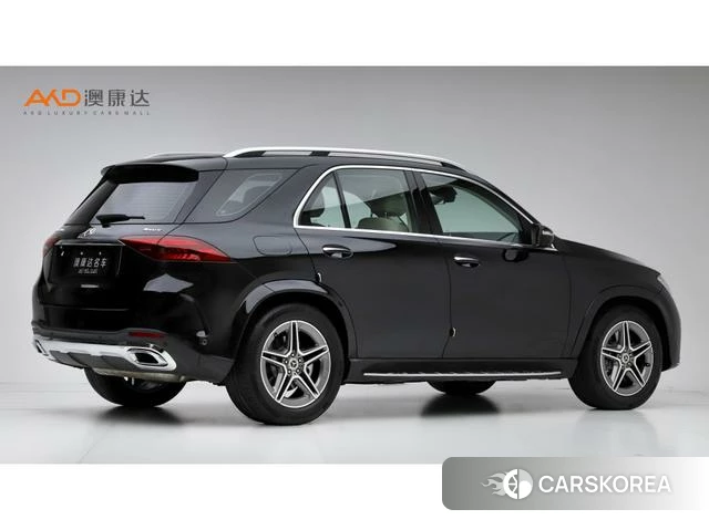 Mercedes-Benz GLE 2024 Черный из Китая, фото 6