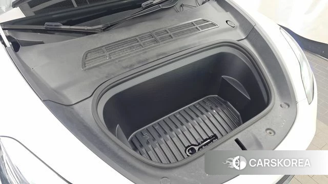 Tesla Model Y id 5033201 из Кореи 28