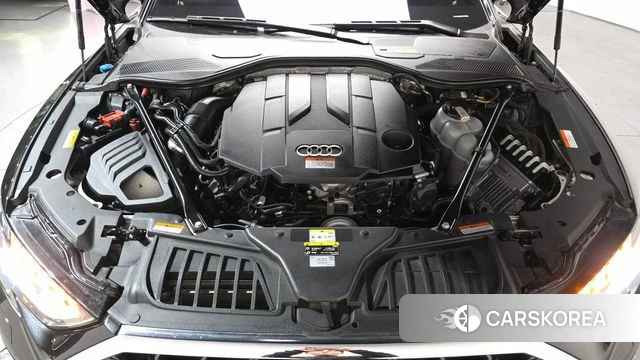 Audi A8 (D5) id 3787000 из Кореи 16