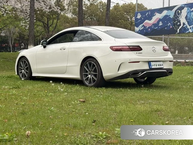 Mercedes-Benz E-Class 2021 Белый из Китая, фото 6