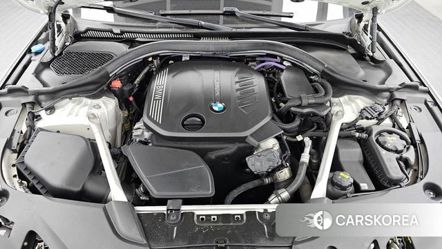 BMW 5 Series (G30) id 5047795 из Кореи 31