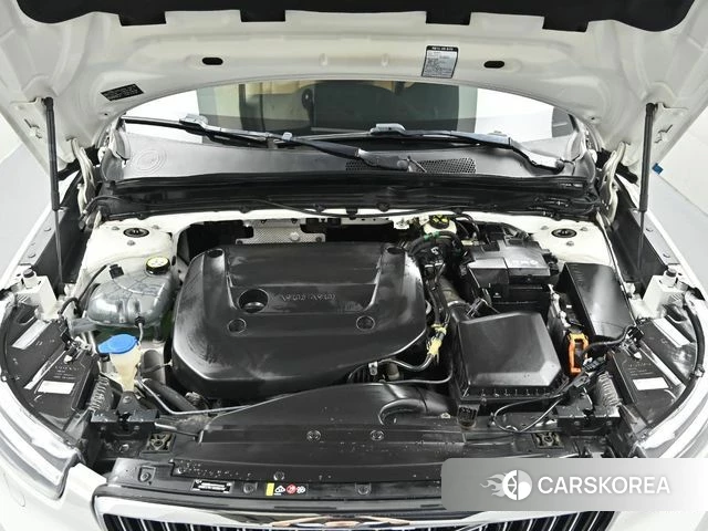 Volvo XC40 id 4637424 из Кореи 16