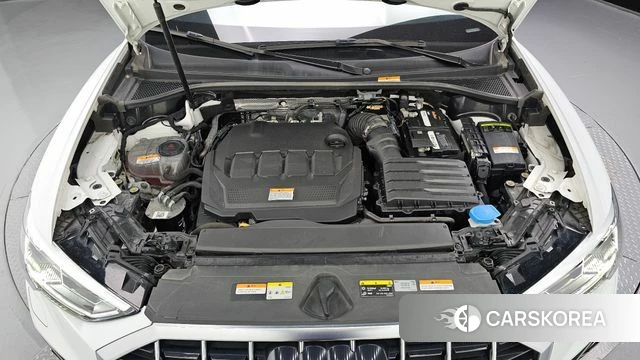 Audi Q3 (F3) id 5046984 из Кореи 31
