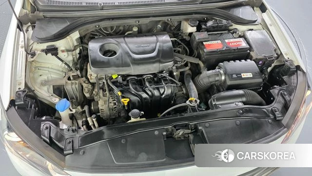 Hyundai Avante AD id 4998773 из Кореи 26