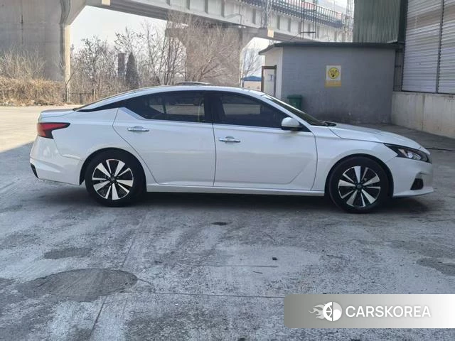 Nissan Altima 2021 Белый из Китая, фото 6