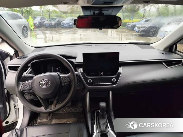 Toyota Corolla 2024 Белый из Китая, фото 6