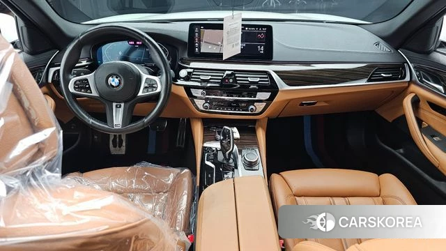 BMW 5 Series (G30) id 4986633 из Кореи 30