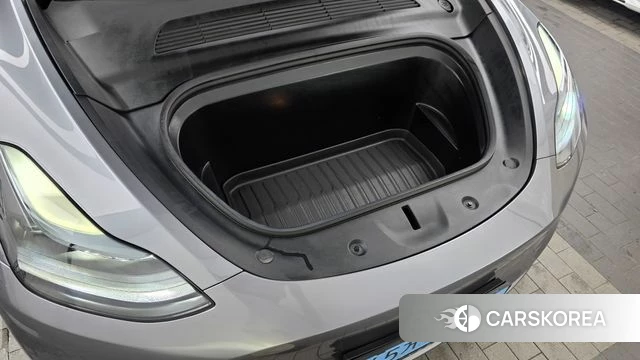 Tesla Model Y id 4548811 из Кореи 16