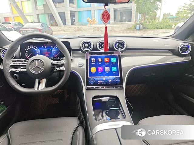 Mercedes-Benz C-class 2025 Черный из Китая, фото 6