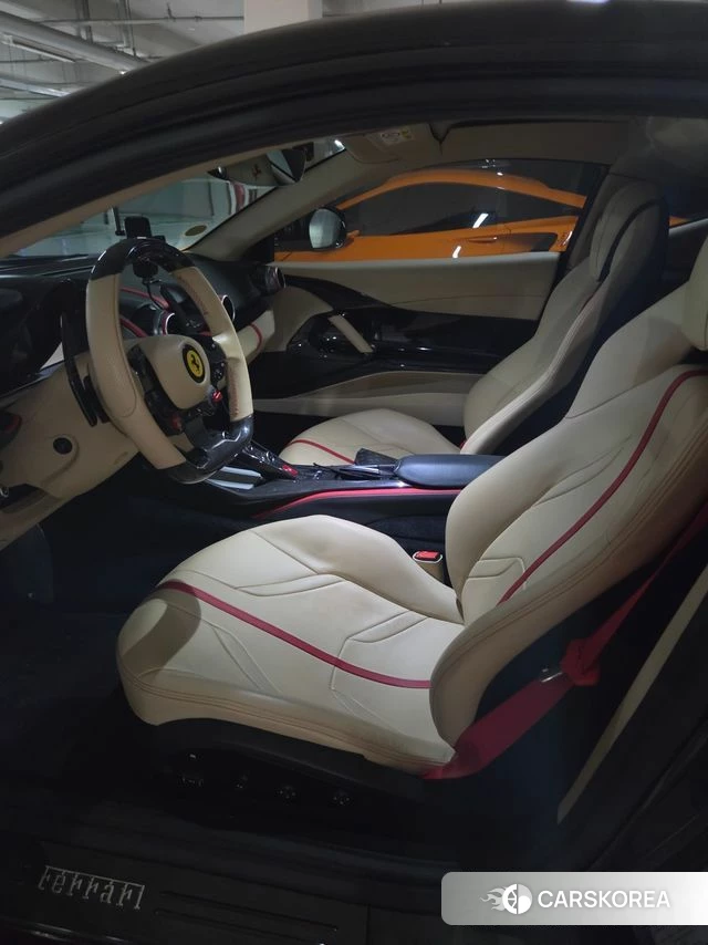 Ferrari 812 Superfast id 5031135 из Кореи 13