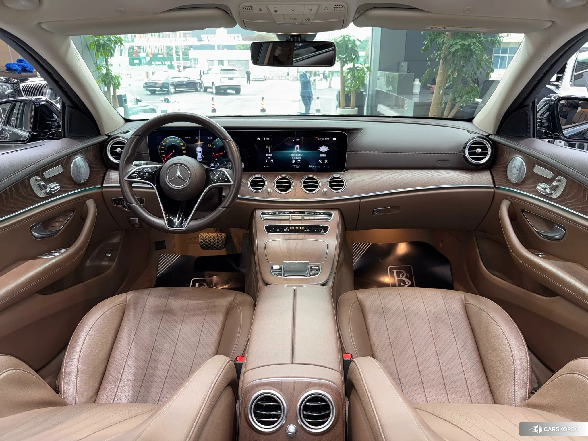 Mercedes-Benz E-Class 2021 Черный из Китая, фото 6