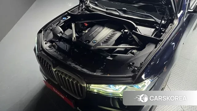 BMW X7 (G07) id 3760402 из Кореи 16