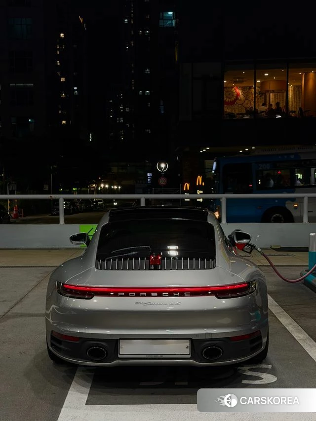 Porsche 911(992) id 4974400 из Кореи 12