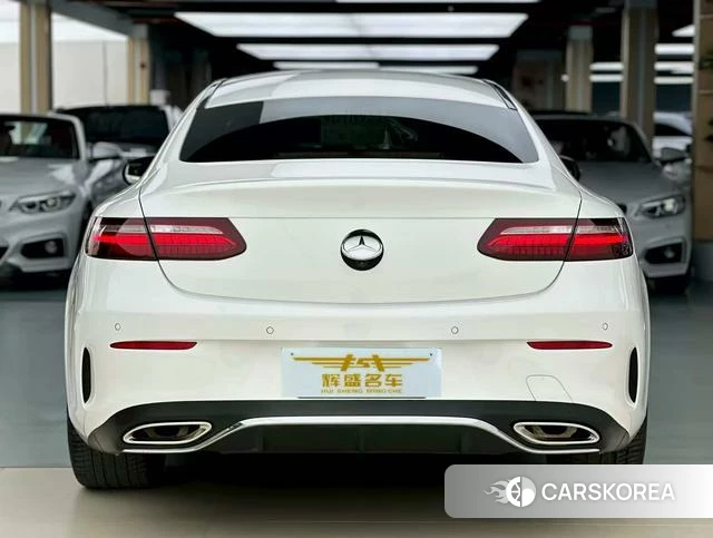 Mercedes-Benz E-Class 2021 Белый из Китая, фото 6