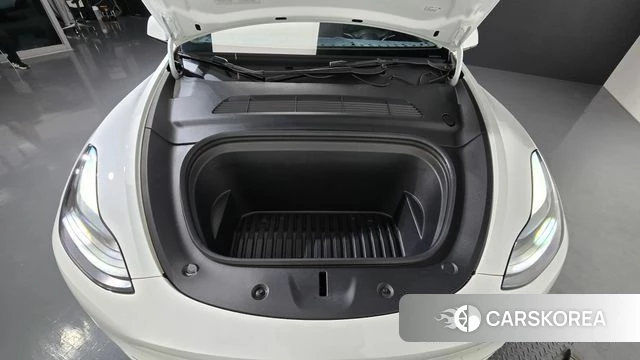 Tesla Model Y id 4922504 из Кореи 31